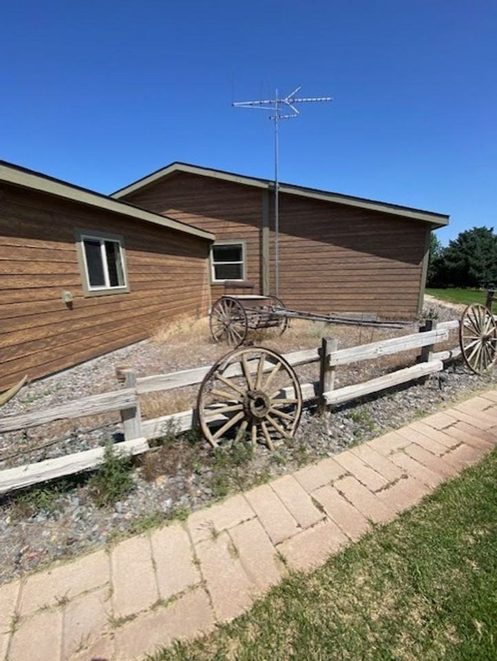 11775 Snake River Ln - Photo 2 of 47