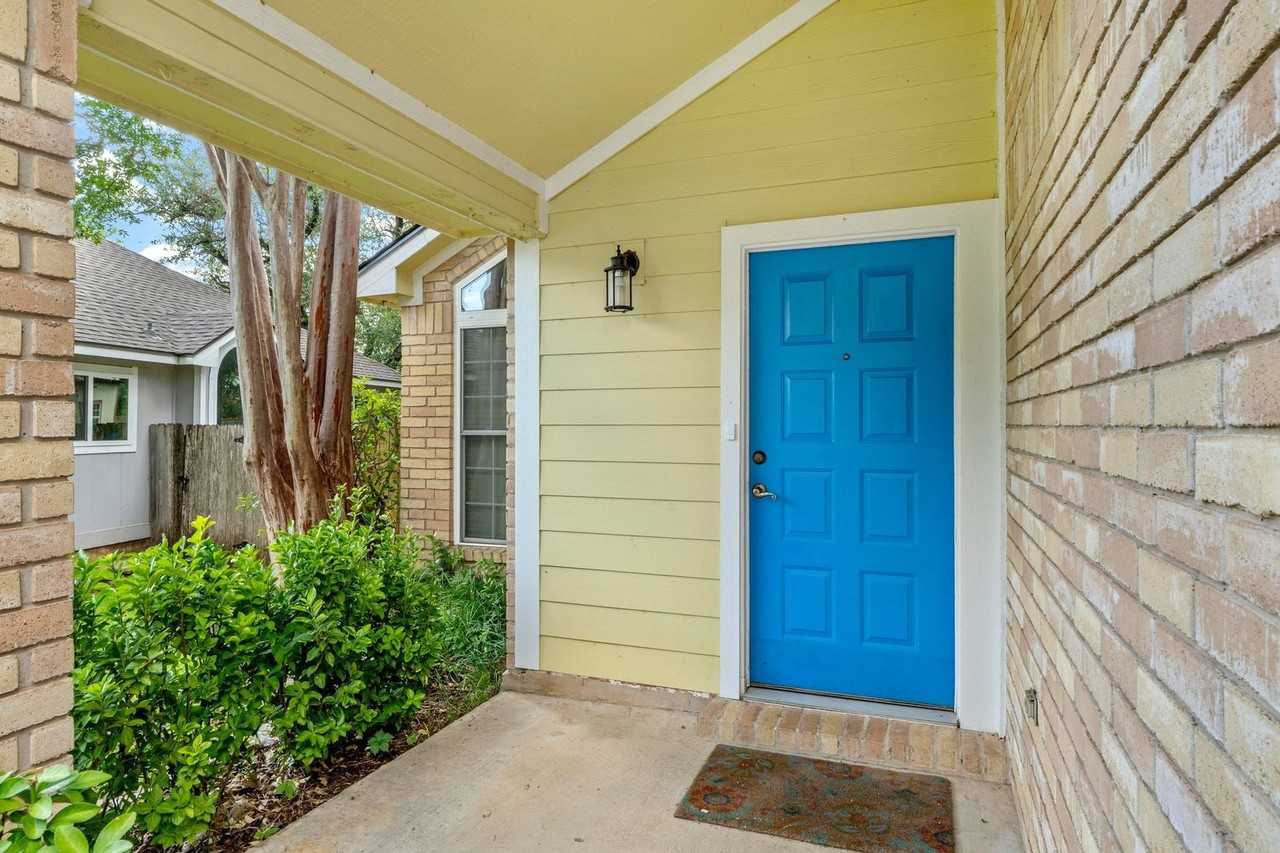 15905 De Peer Ave - Photo 3 of 31