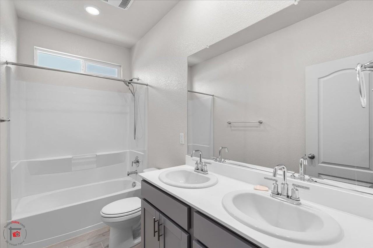 2911 Buckley Ct - Photo 7 of 10