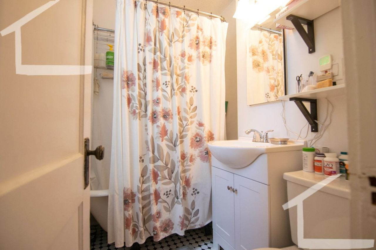 109 Brainerd Rd - Photo 5 of 8
