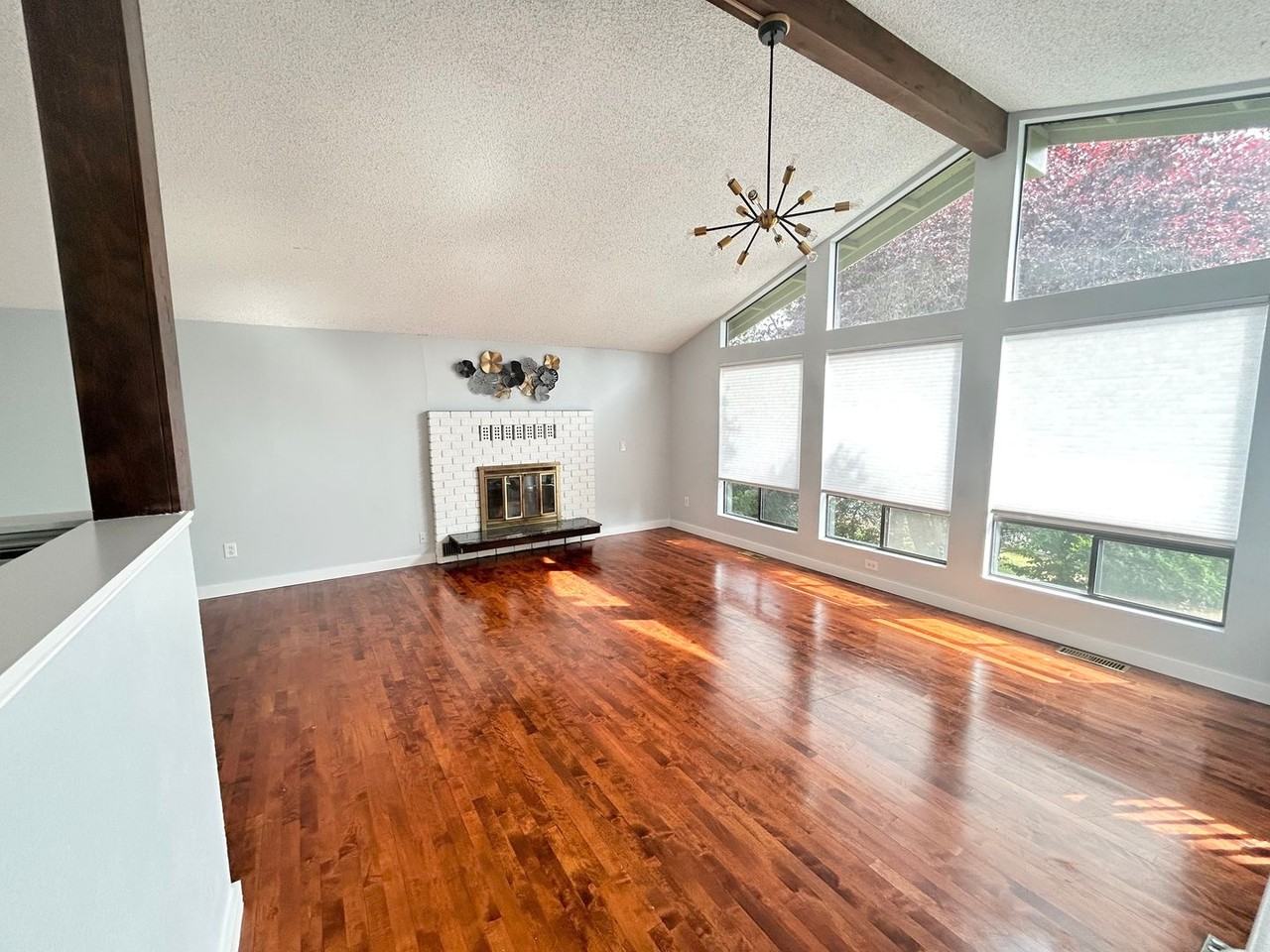 26243 43rd Ave S - Photo 4 of 32