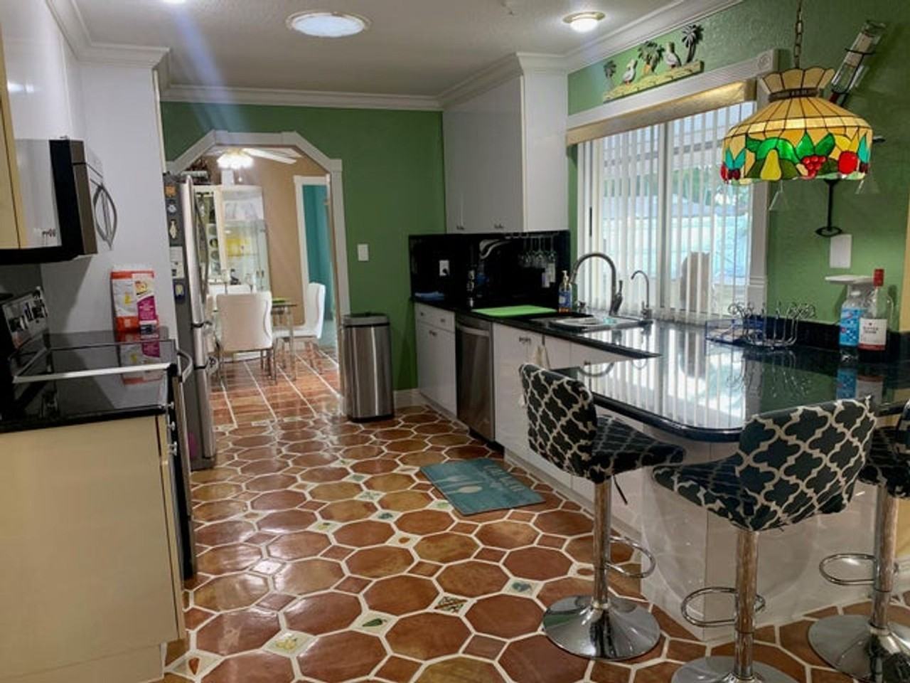 1283 Larch Way - Photo 3 of 22