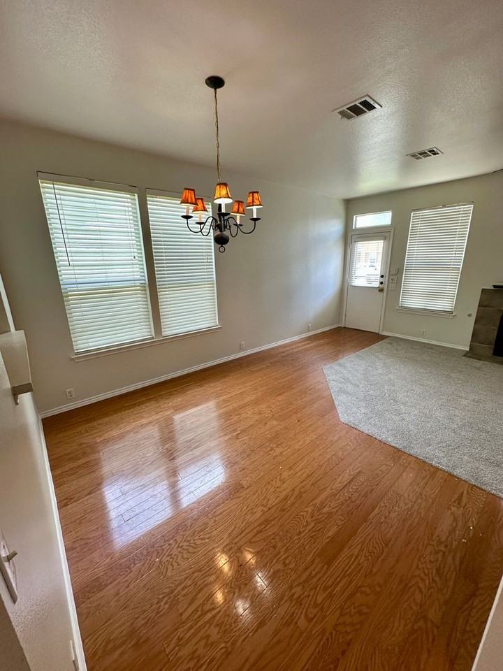 135 Michaelis #B - Photo 4 of 19