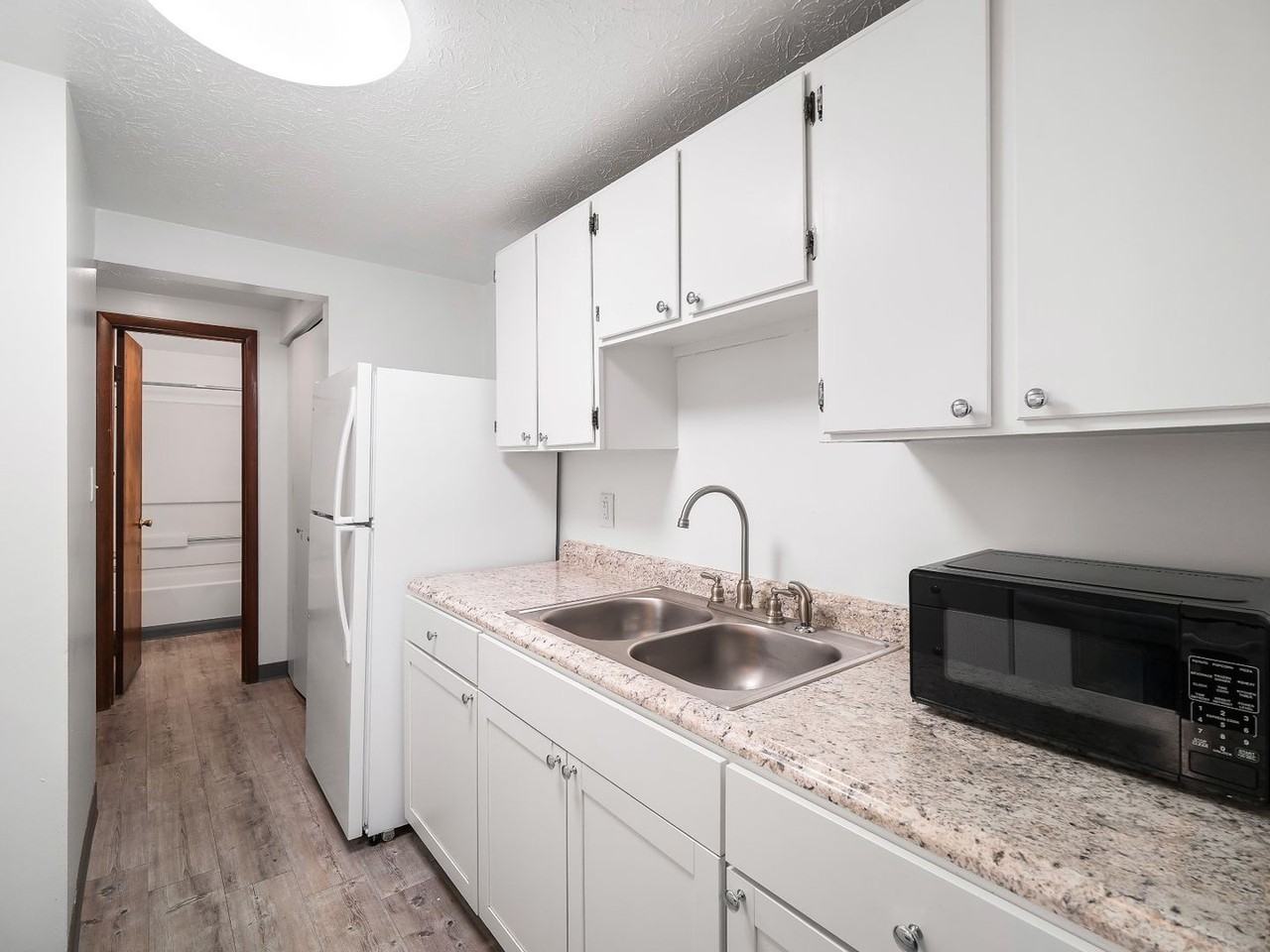 Walnut - Photo 3 of 50