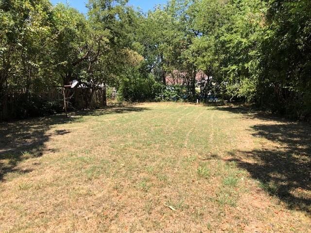 916 S 20th St - Photo 2 of 2