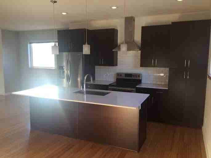 191 W Martin Luther King Jr Blvd - Photo 3 of 18