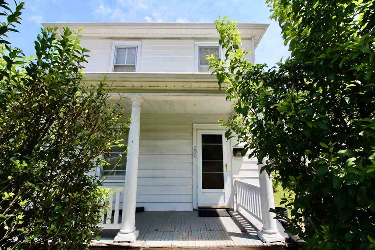 284 W Bruce St - Photo 2 of 22