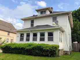 703 Spencer NE - Photo 1 of 1