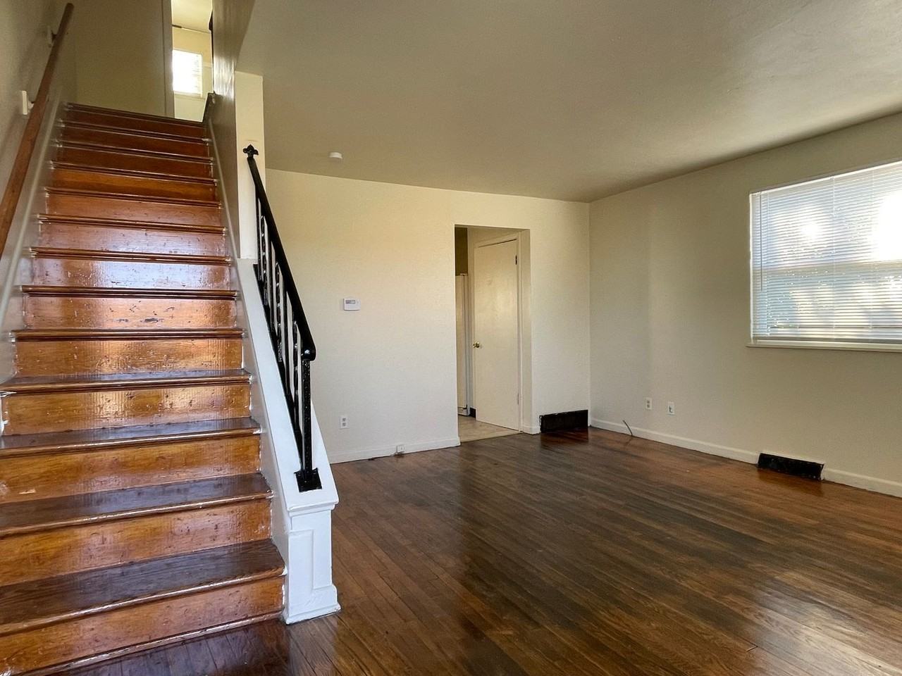 4105 Sullivant Avenue - Photo 2 of 17