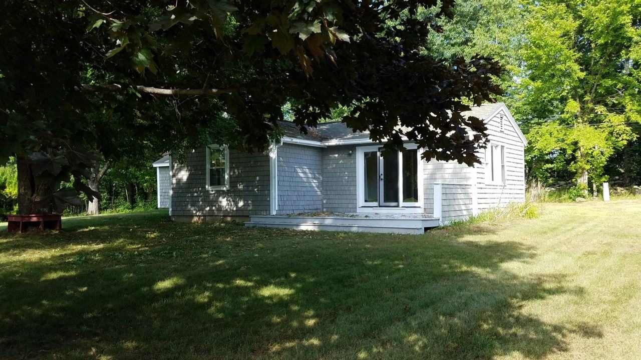 13 Thornton Rd - Photo 2 of 5