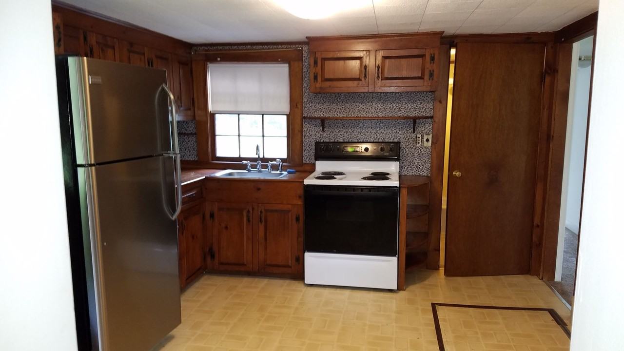 13 Thornton Rd - Photo 3 of 5