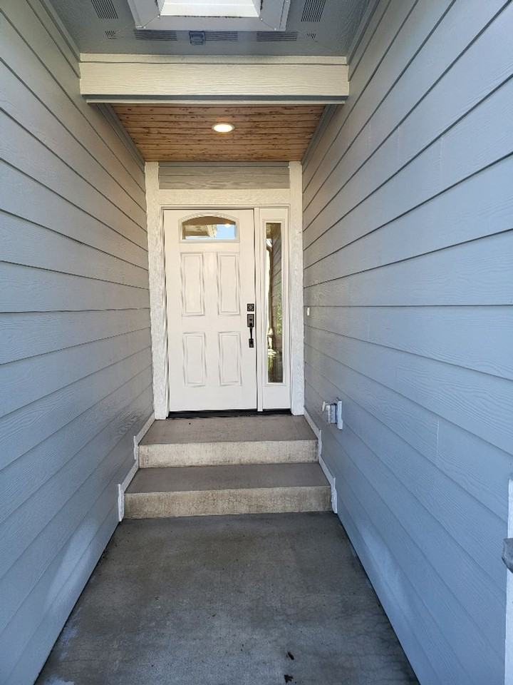 60 Tyce Ln - Photo 3 of 28