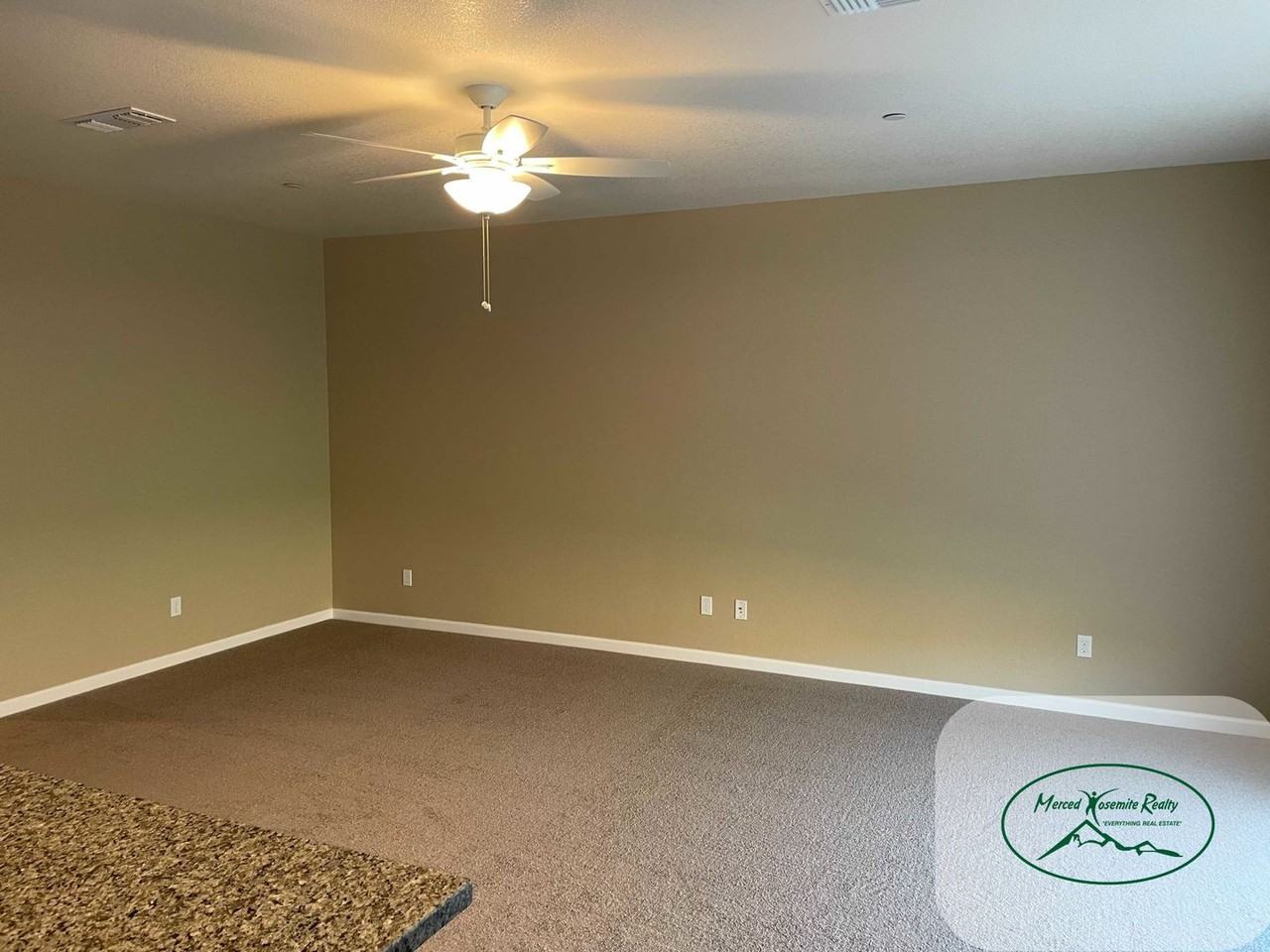 4461 Andrea Dr - Photo 4 of 9