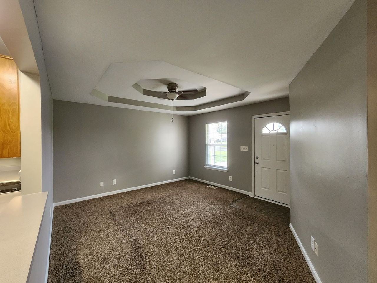 424 Pacific Ave - Photo 3 of 21