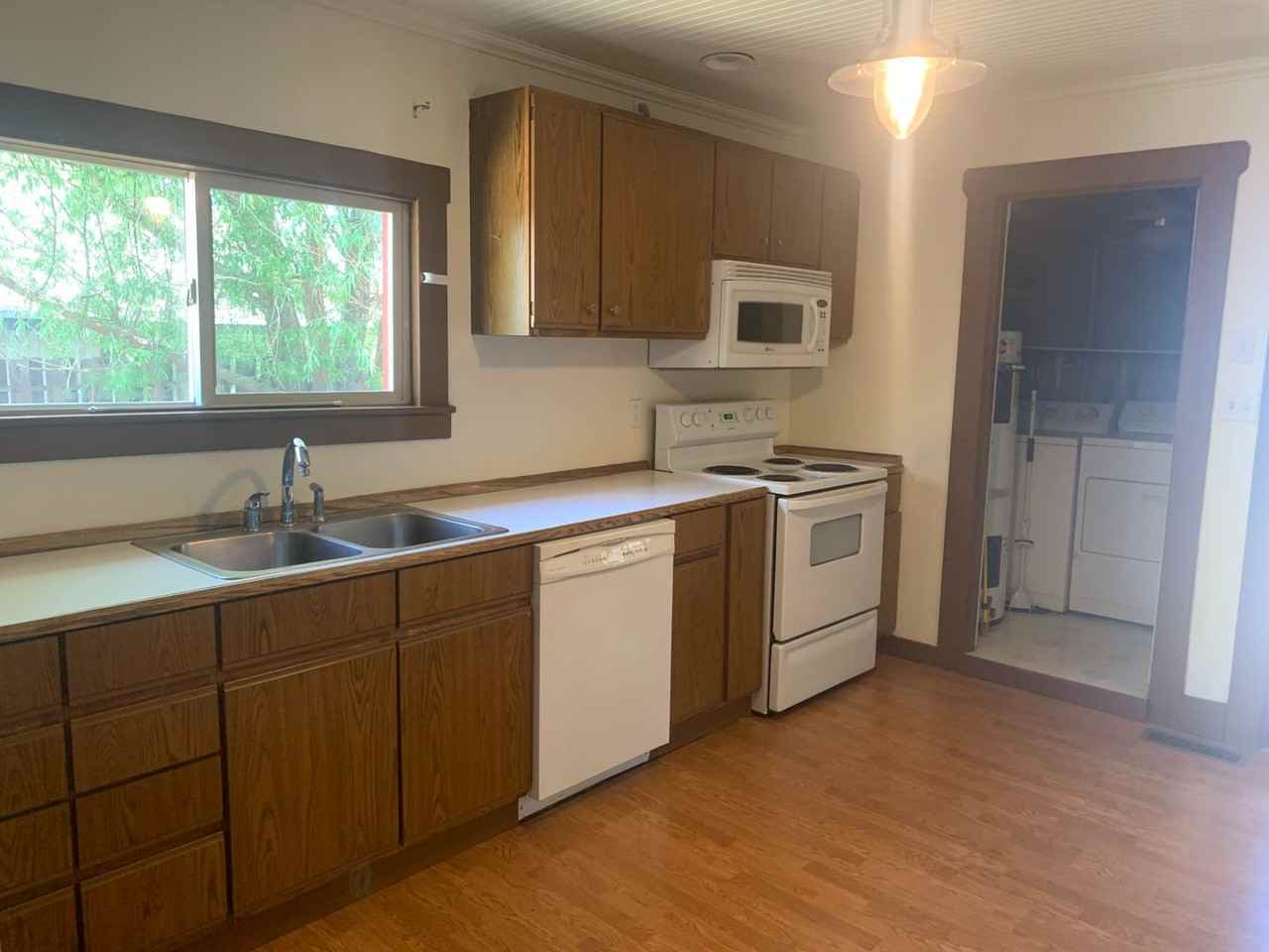 606 W 10th Ave - Photo 5 of 27