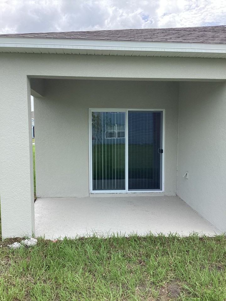 1210 Rio Red Ct - Photo 2 of 8