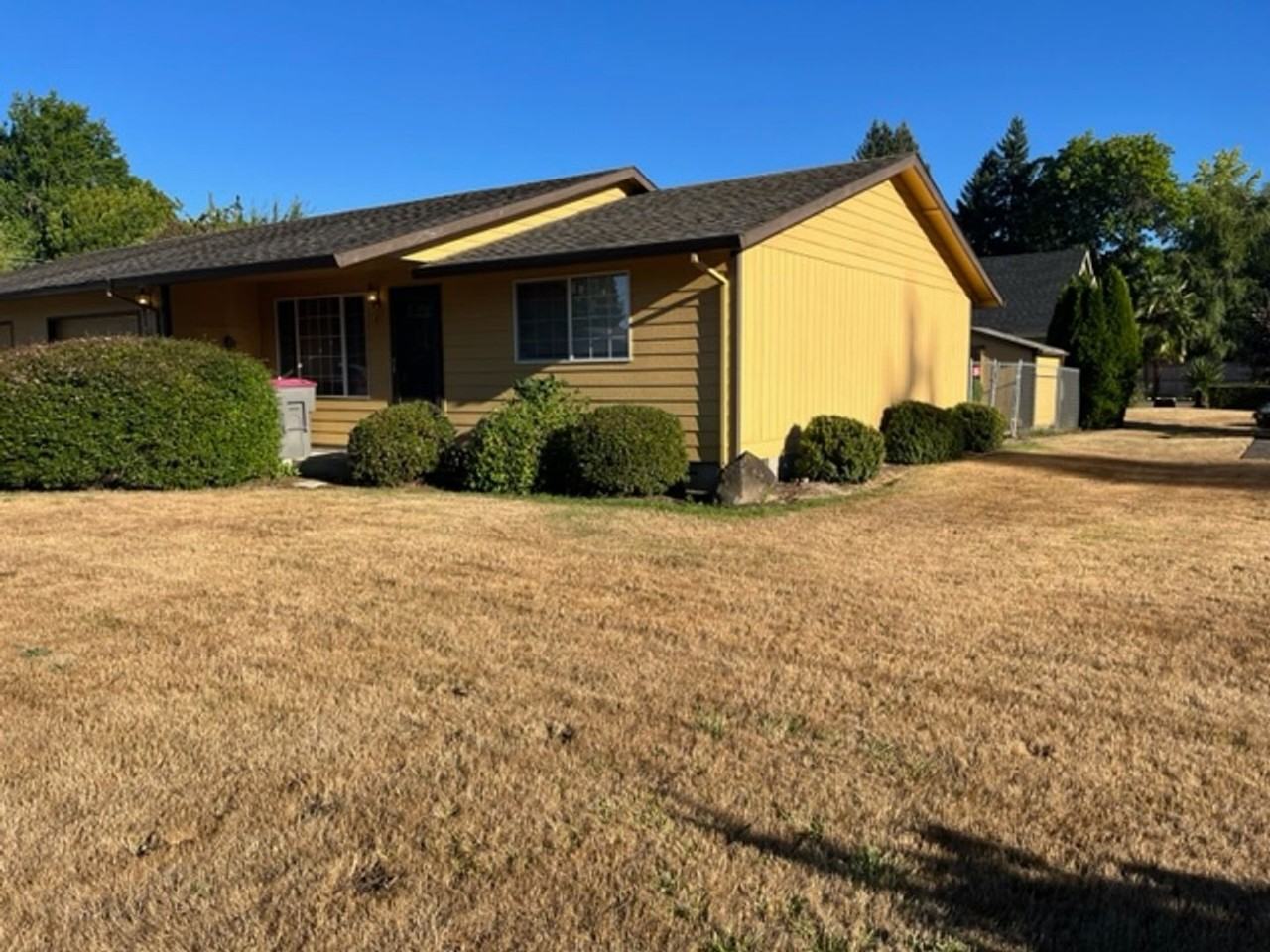 822 Sw Fellows St - Photo 2 of 16