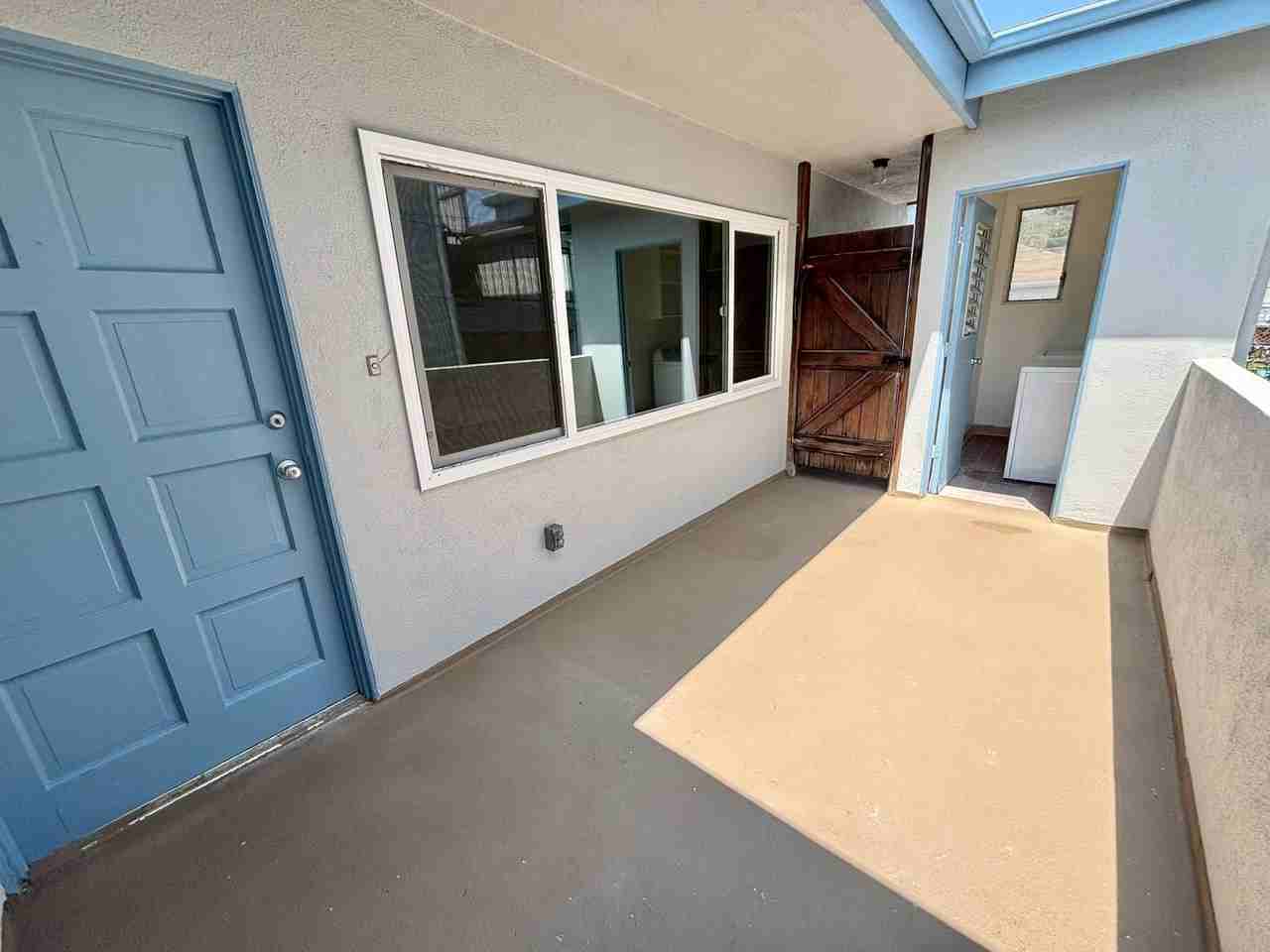 311 Virginia St - Photo 2 of 16