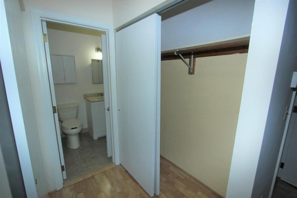76 Highwood Dr - Photo 3 of 19
