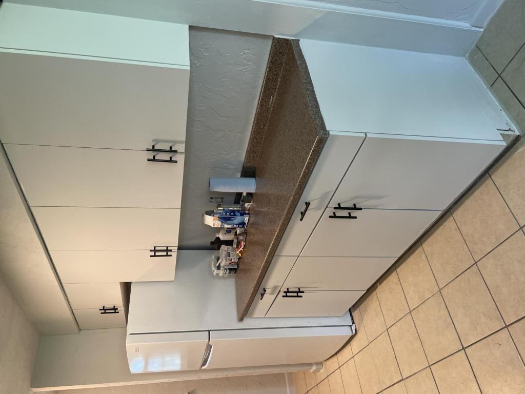 22189 E Martin Dr - Photo 2 of 4