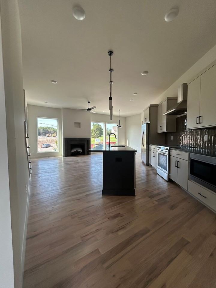 2924 Stokers Ln - Photo 7 of 29