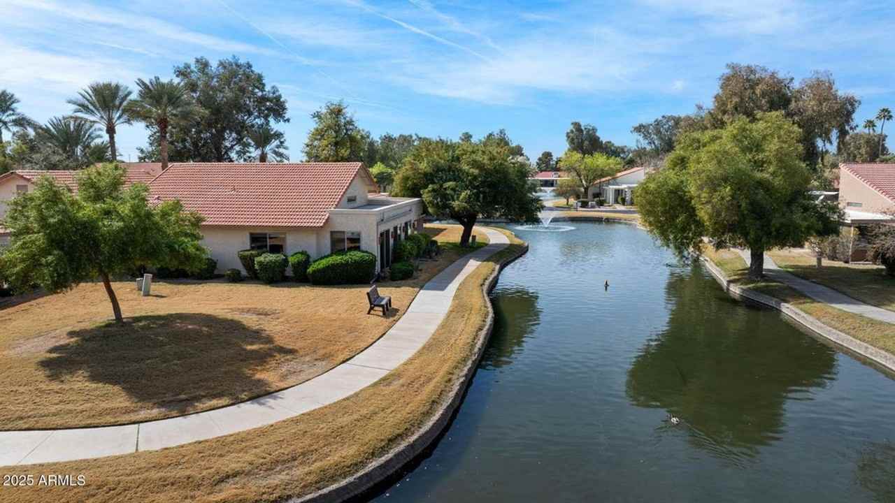 421 Leisure World - Photo 2 of 50