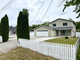 featured image of 1532 Ne Echo Dr