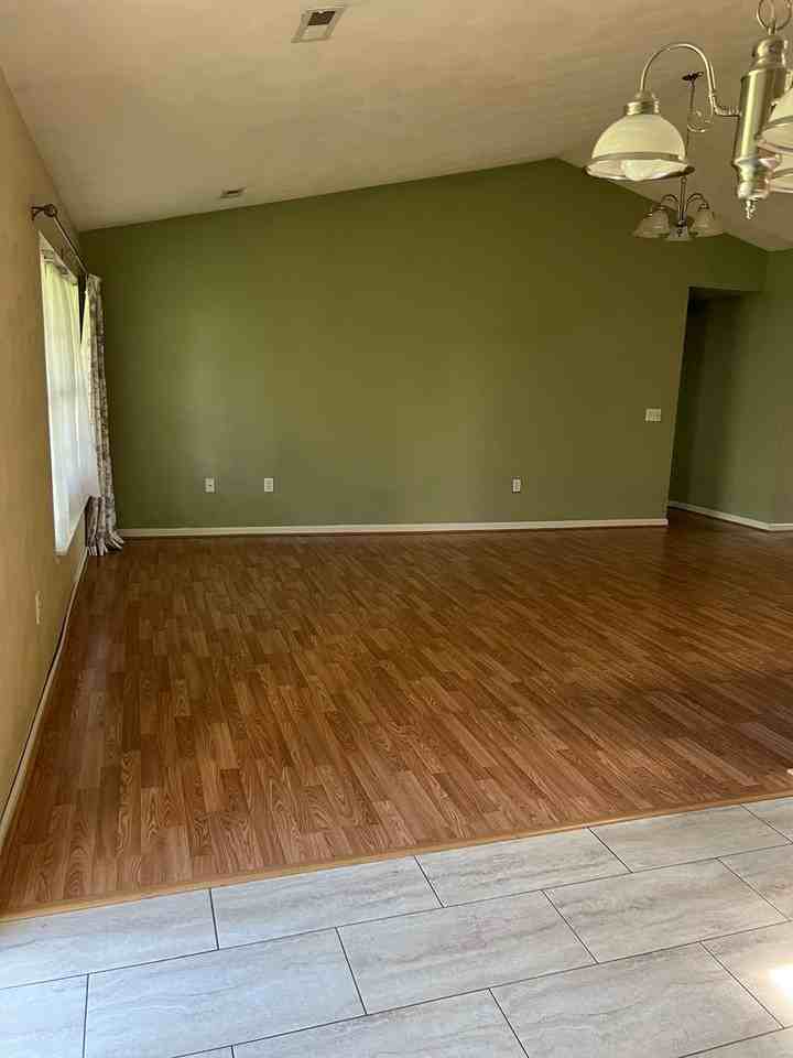 6815 Cee St - Photo 4 of 19