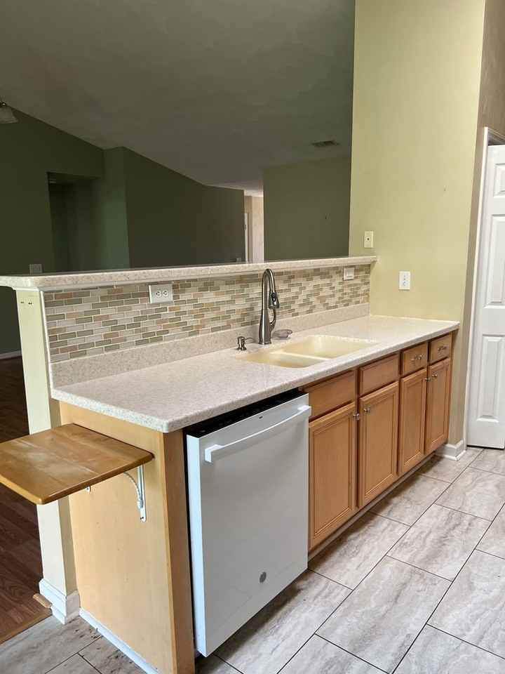 6815 Cee St - Photo 7 of 19