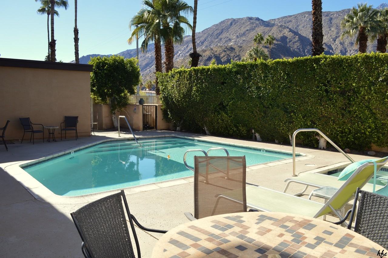 860 North Indian Canyon Drive #3 - Photo 3 of 19