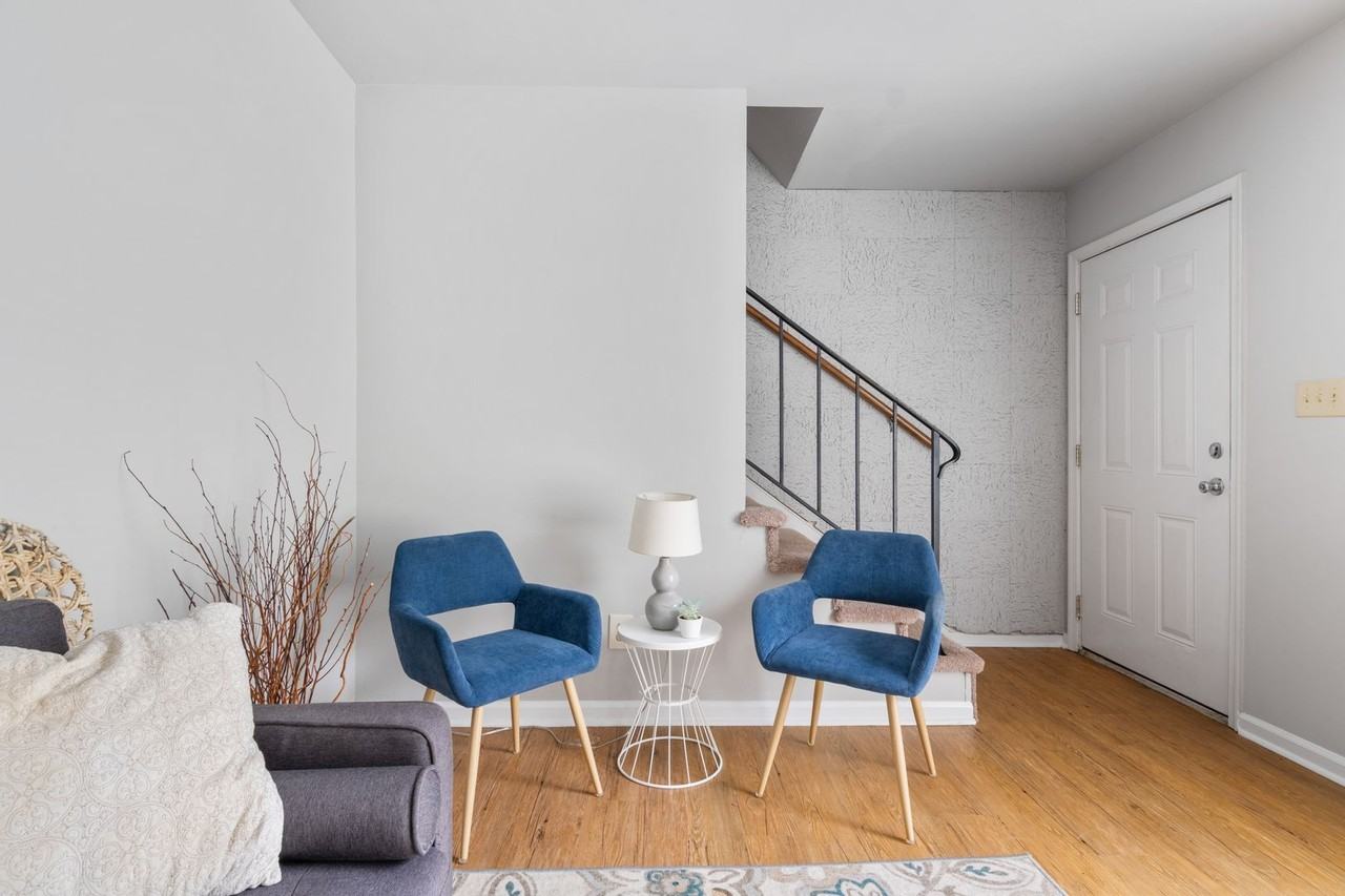 631 Fortune St - Photo 3 of 19