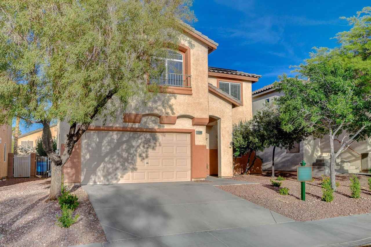 10988 Salernes St - Photo 3 of 50