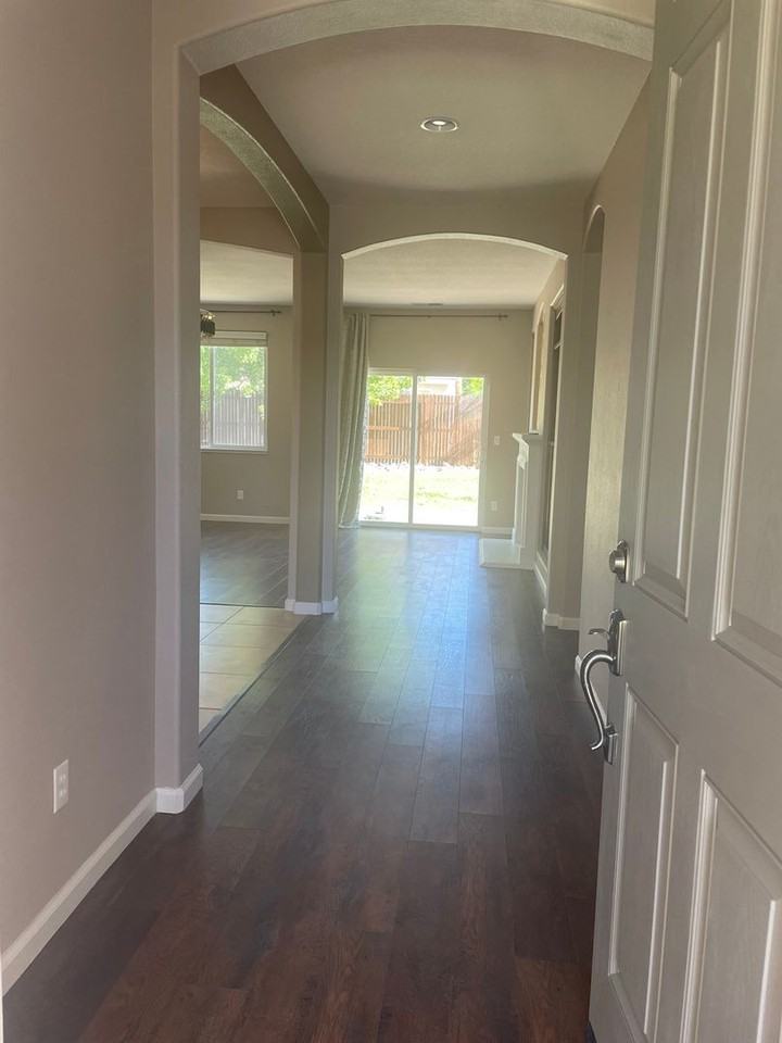 1721 Camaraderie Way - Photo 2 of 15