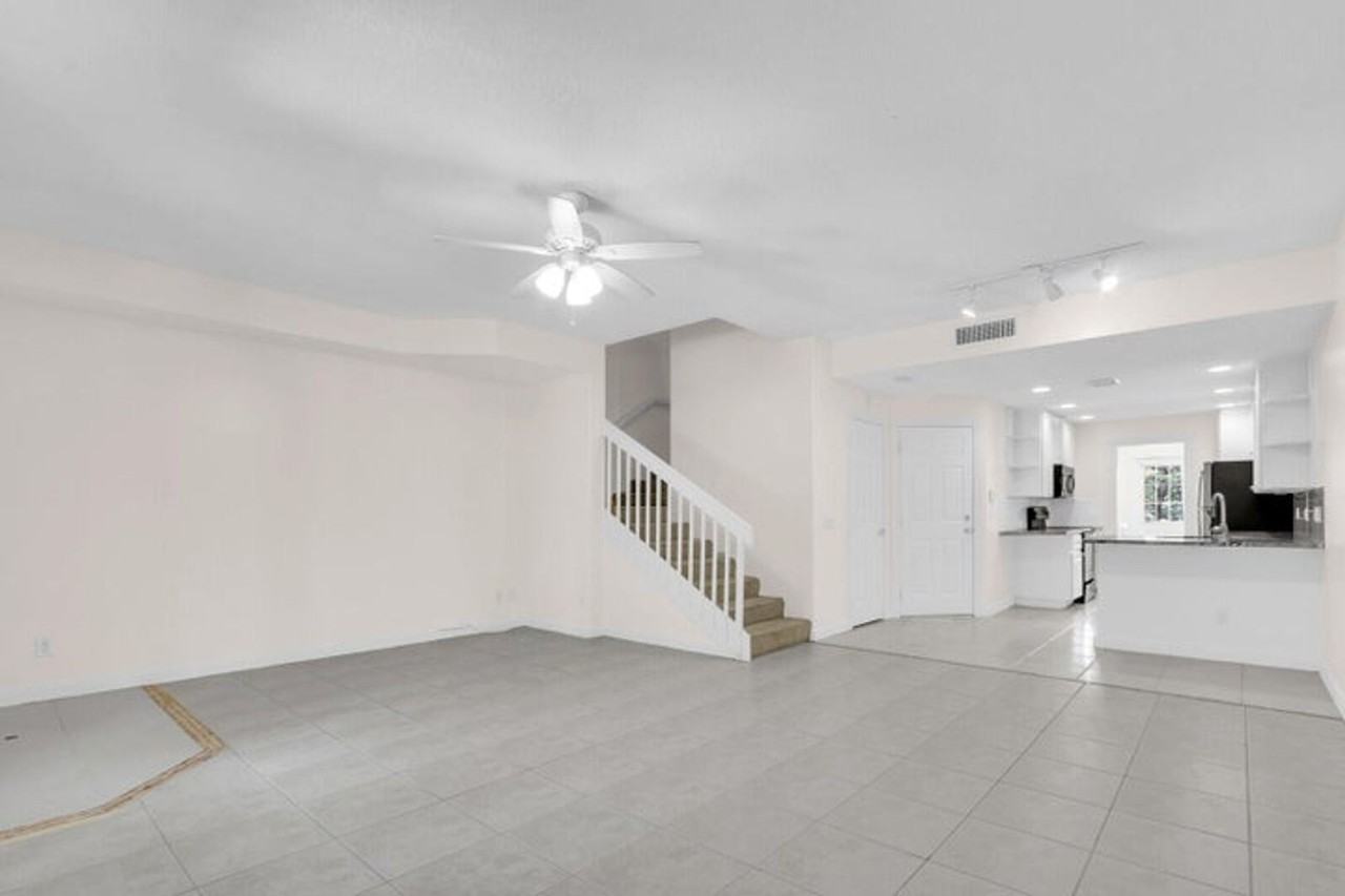 3183 E Community Dr - Photo 2 of 23