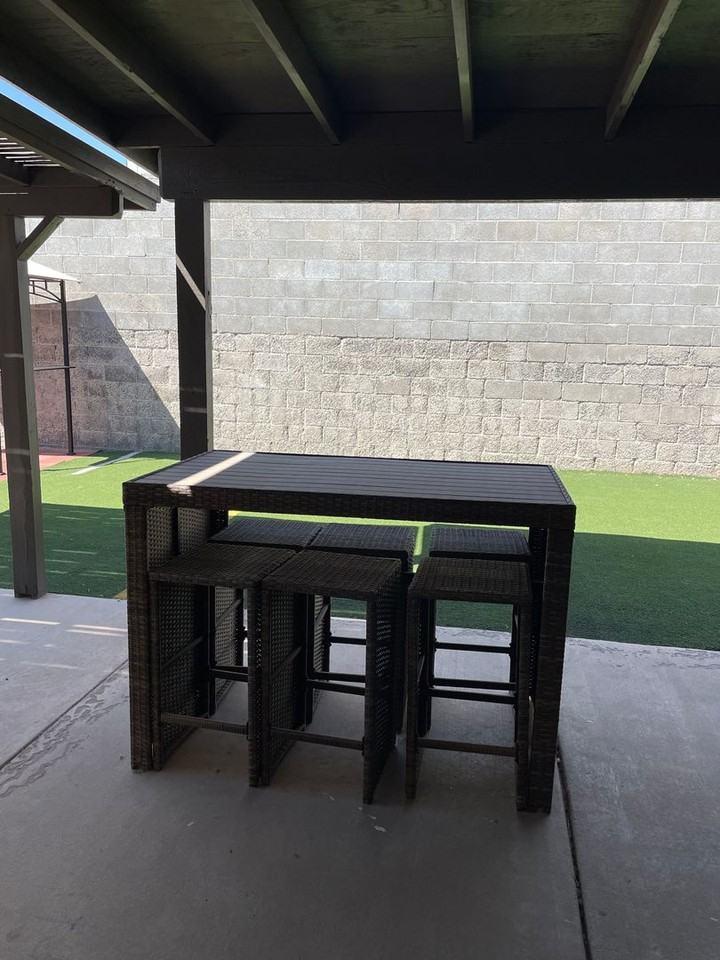 1608 W Hillside Pl - Photo 3 of 18