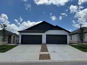 NEW DUPLEX W/ EASY ACCESS TO RANDOLPH AFB, FT. SAM, & BAMC*ISLAND KITCHEN FEATURING STAINLESS STEEL APPLIANCES - Photo 1 of 1