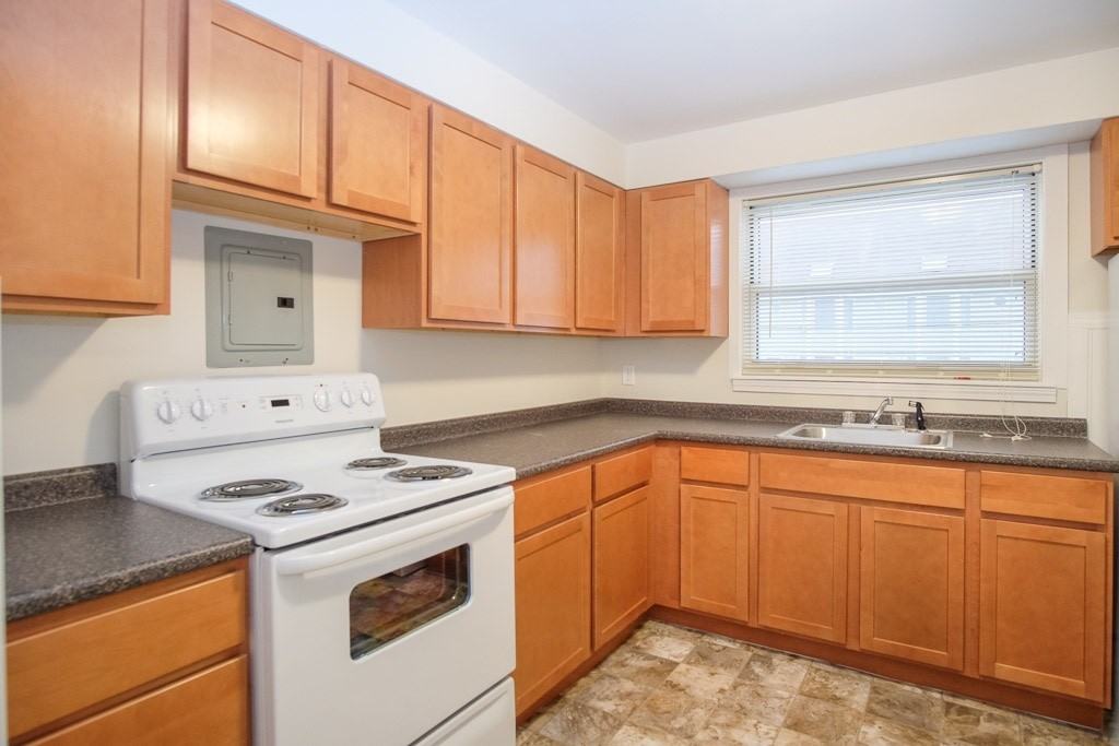 MG (Morris Gardens) - Photo 7 of 25