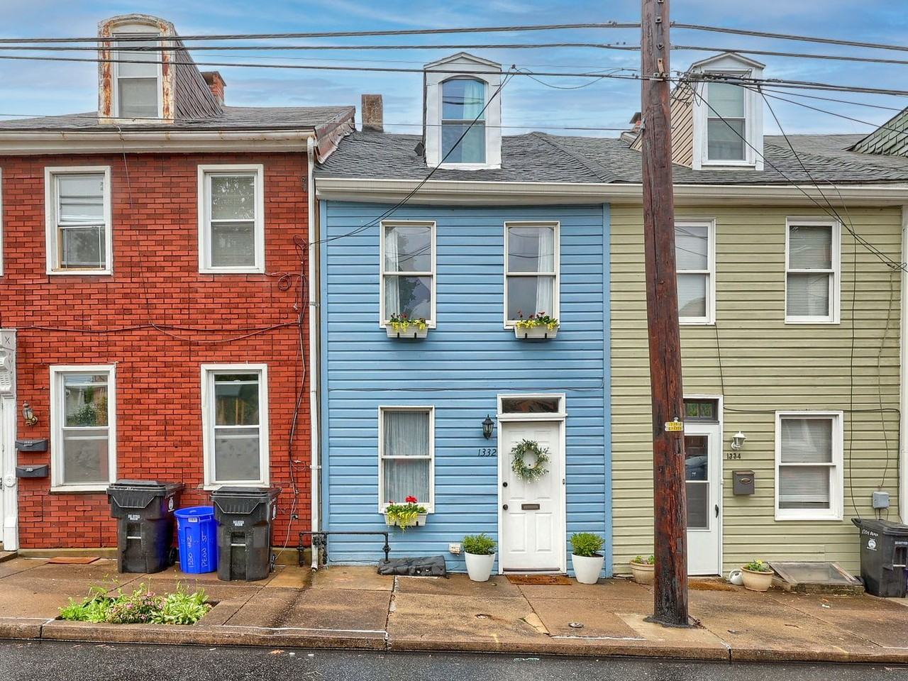 1332 Penn St - Photo 2 of 24