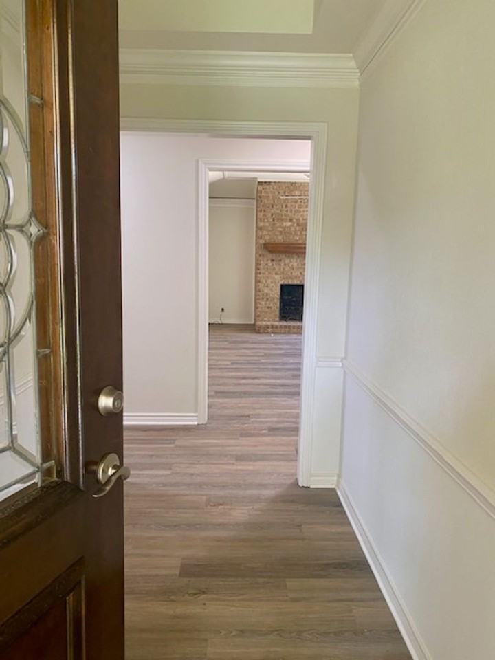 222 Cambridge Rd - Photo 3 of 8