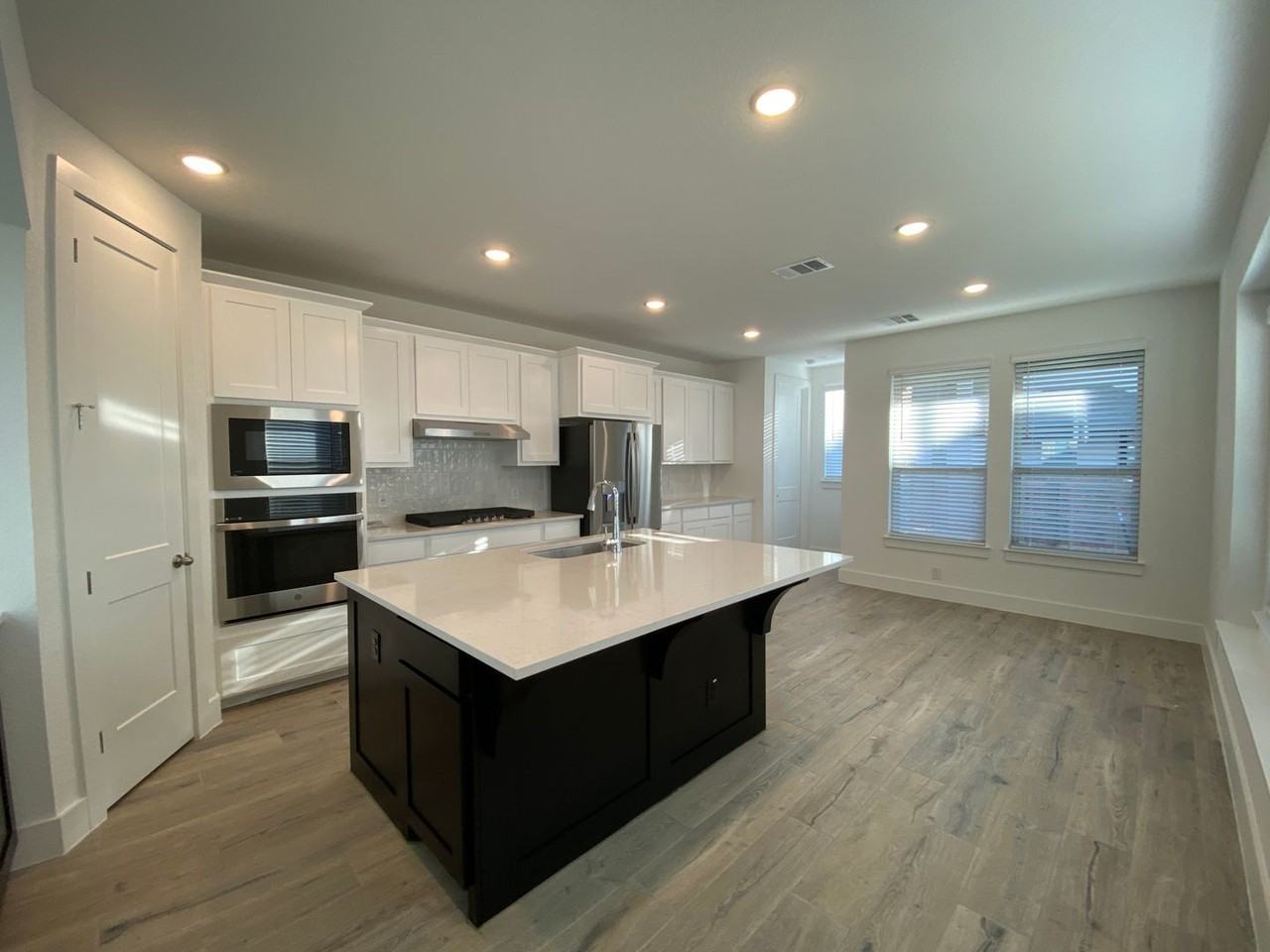 1032 Easy Gruene - Photo 2 of 34