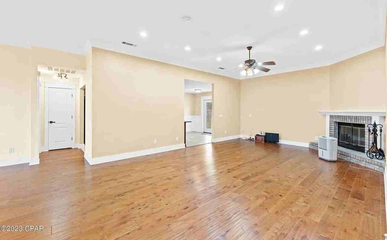 1627 Santa Anita Dr - Photo 5 of 16