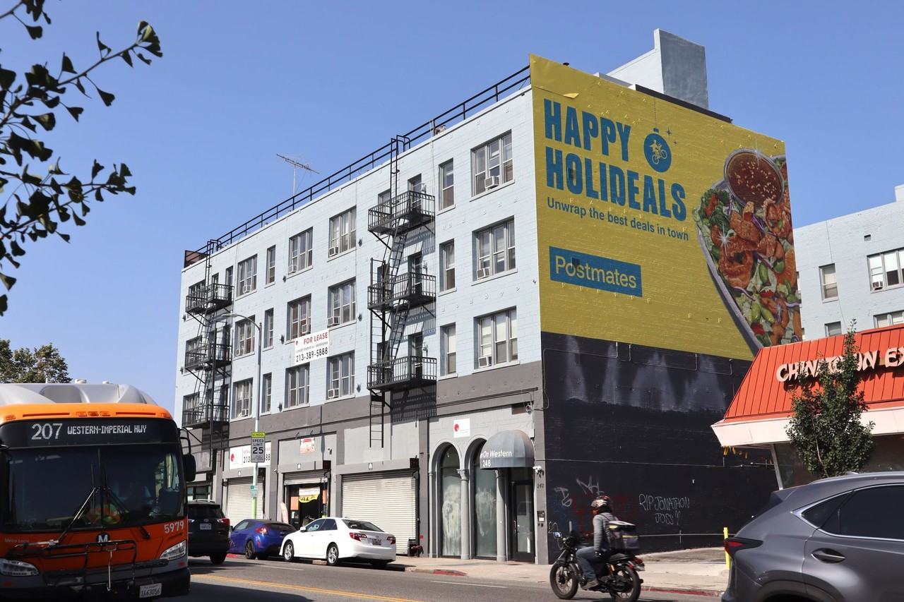 St. Charles Studio Apartments - Photo 2 of 2