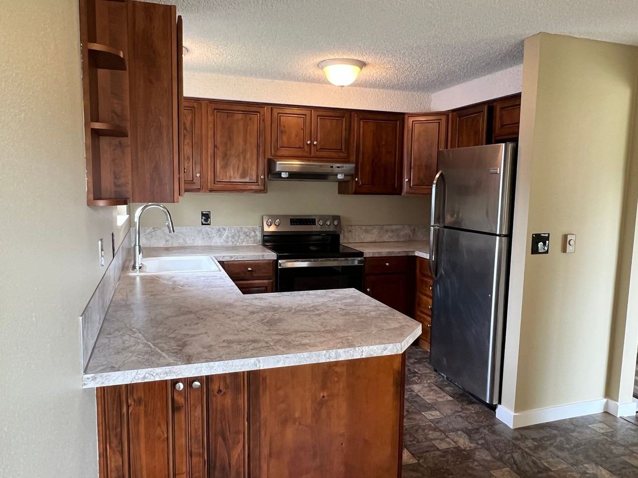 1214 N 35th St - Photo 3 of 12