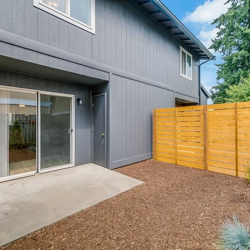 Meadowlark Townhomes - Photo 3 of 3