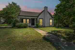 720 E Walnut St - Photo 1 of 1