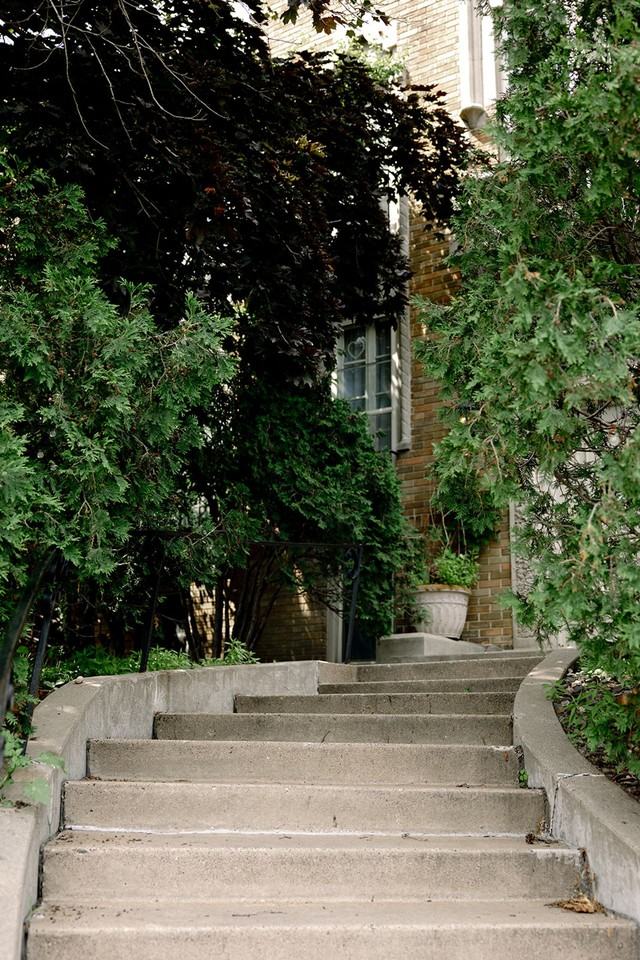 Lakeshore Arms - Photo 2 of 3