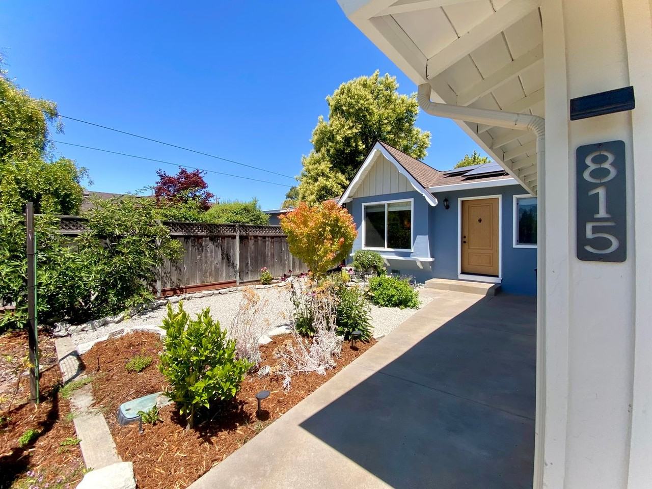 815 Uinta Ct - Photo 3 of 21