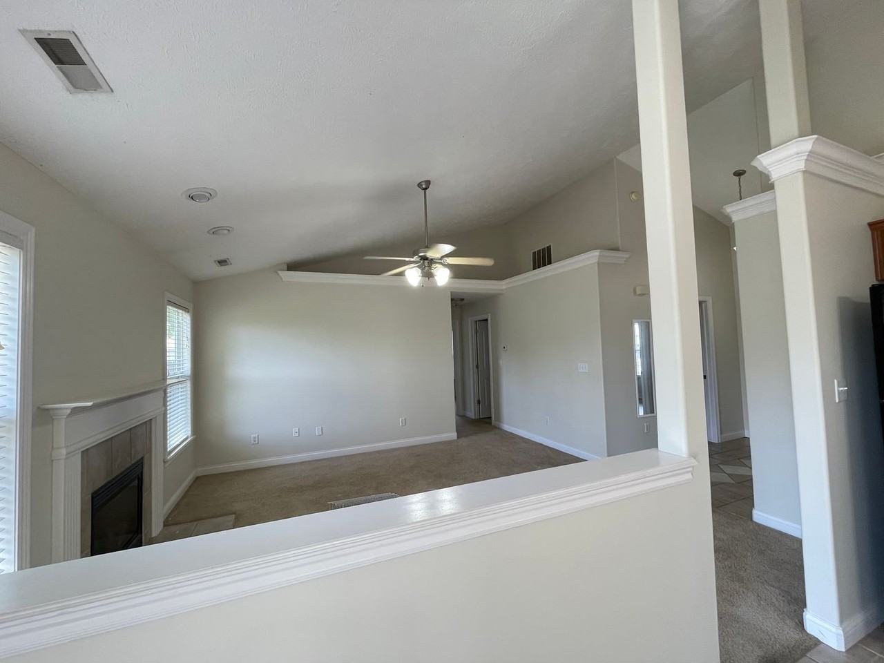 1417 Shining Armor Ln - Photo 6 of 19