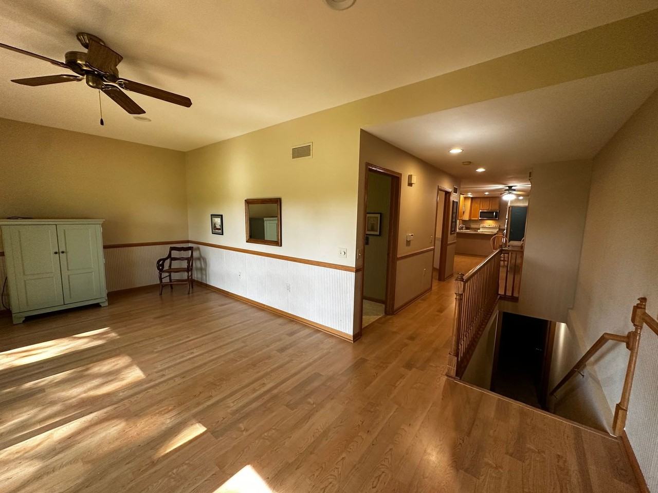 1515 Hackett St - Photo 2 of 23