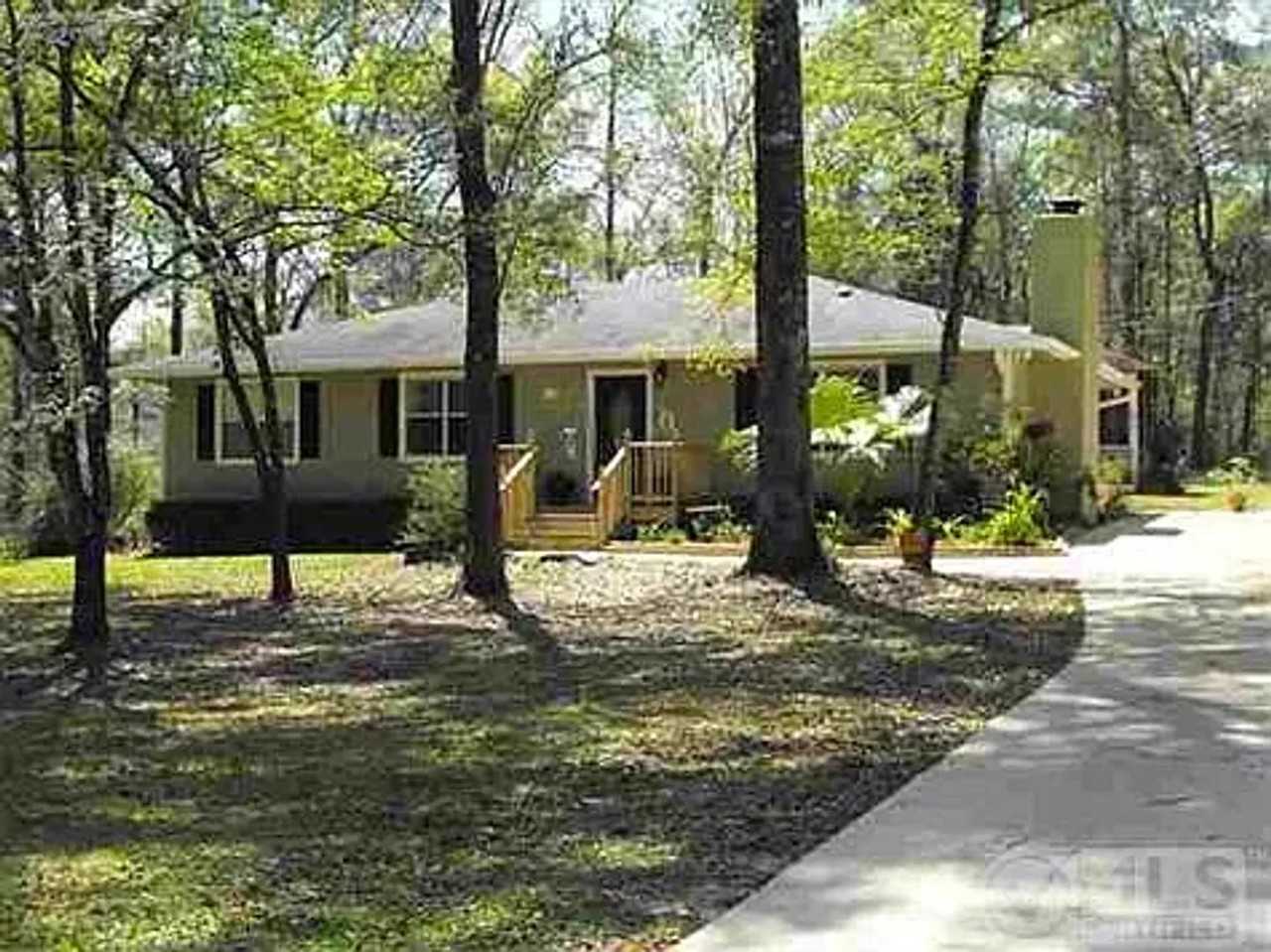 6293 Crestwood Dr - Photo 3 of 24